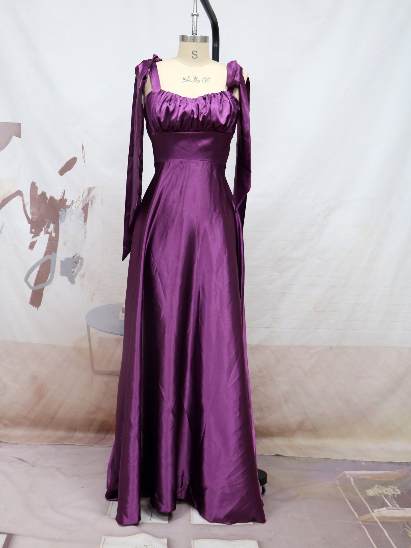 Princess Style Silky  Sleeveless Gown Evening Dress