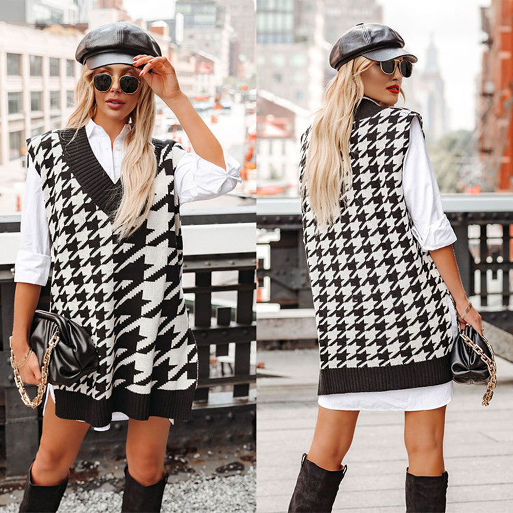: black and white Houndstooth V-Neck Loose Knit Vest