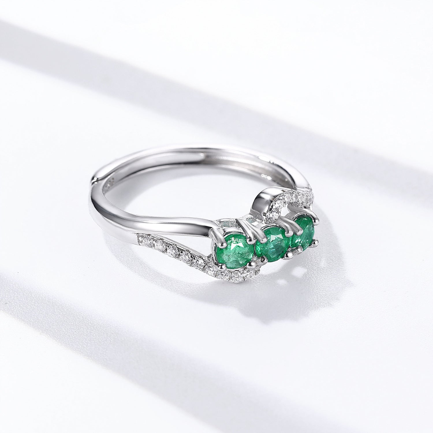 Classic 3 Stone Natural Emerald Ring 925 Sterling Silver - Fully Adjustable to Any Size.
