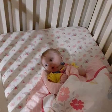 Linda says it is sparkling and flawless ring