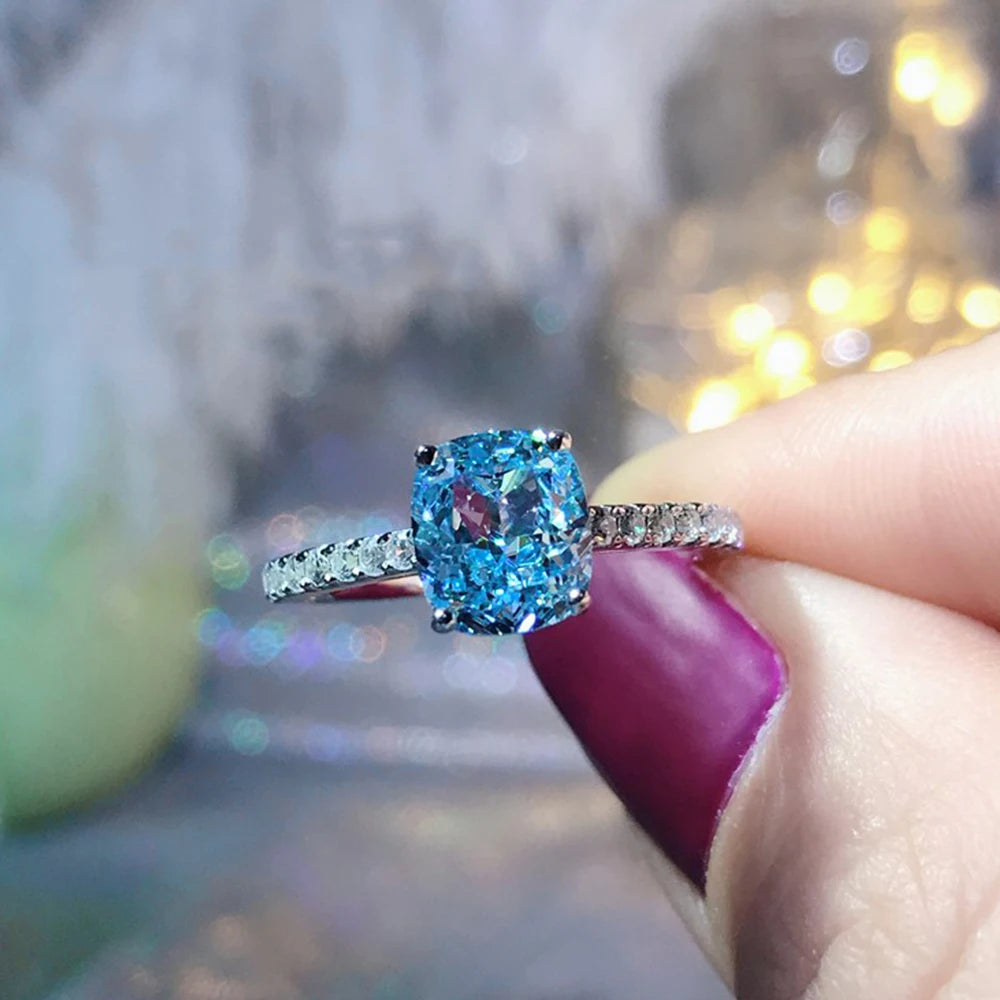 Huitan Simple Elegant Blue Cubic Zirconia Ring for Women Luxury Bride Wedding Ceremony Party Rings Anniversary Gift New Jewelry