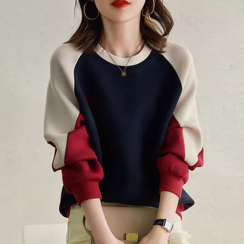 Very Stylish O-Neck Contrast  Patchwork  Color Sweatshirts Blouse with Long Sleeves