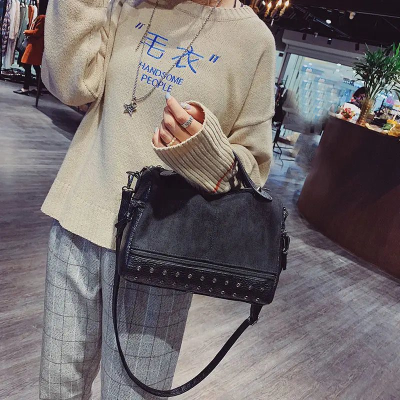 Rivets  Designer Casual Messenger  Leather Bags -Large Capacity