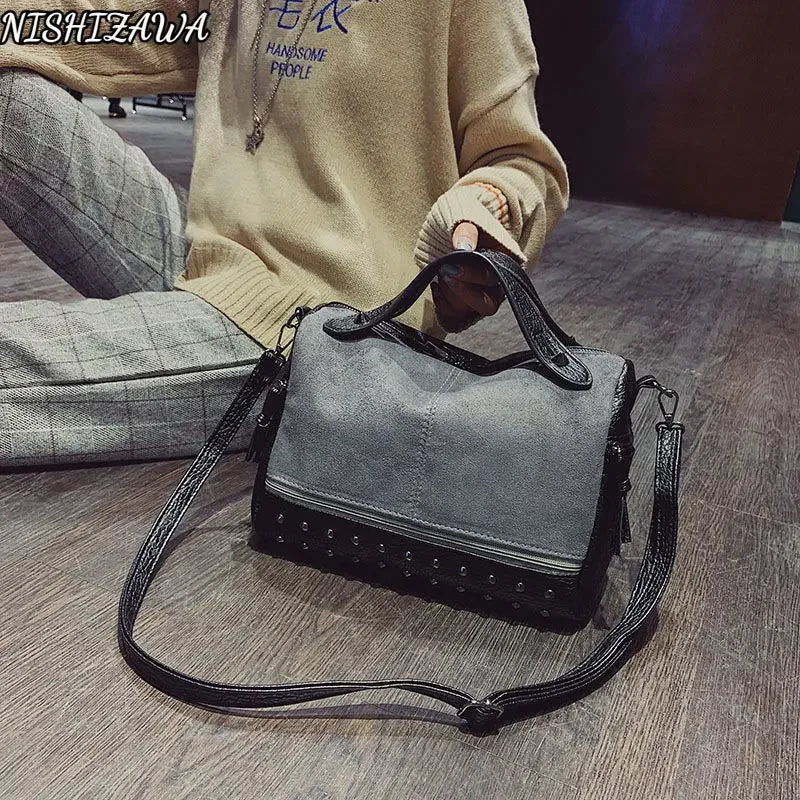 Rivets  Designer Casual Messenger  Leather Bags -Large Capacity