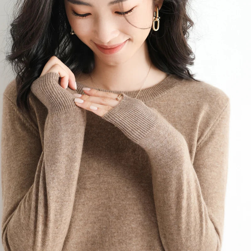 Classic Style Cashmere Round Neck Pullover with  Long Sleeve
