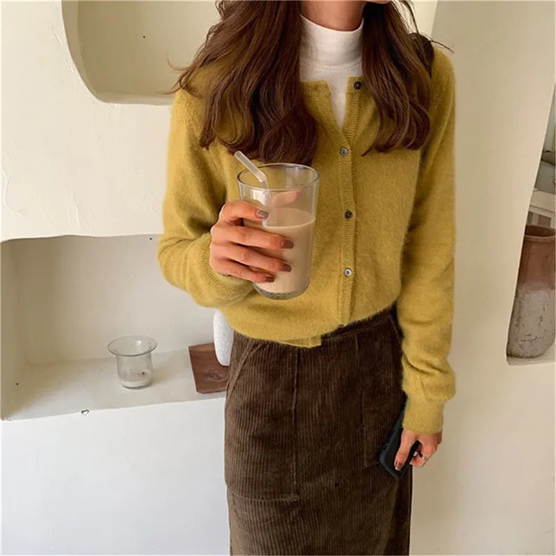 Perfect Fit  Knitted  Cardigan  Single Breasted  with Long Sleeve