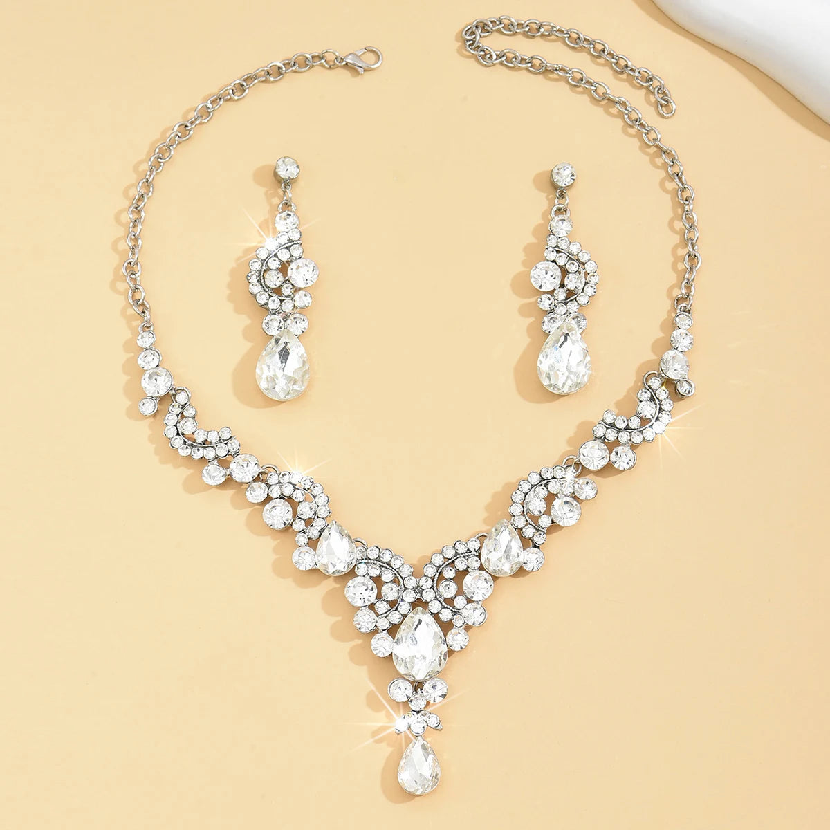 Trendy Droplet Earrings with Necklace Jewelry Set