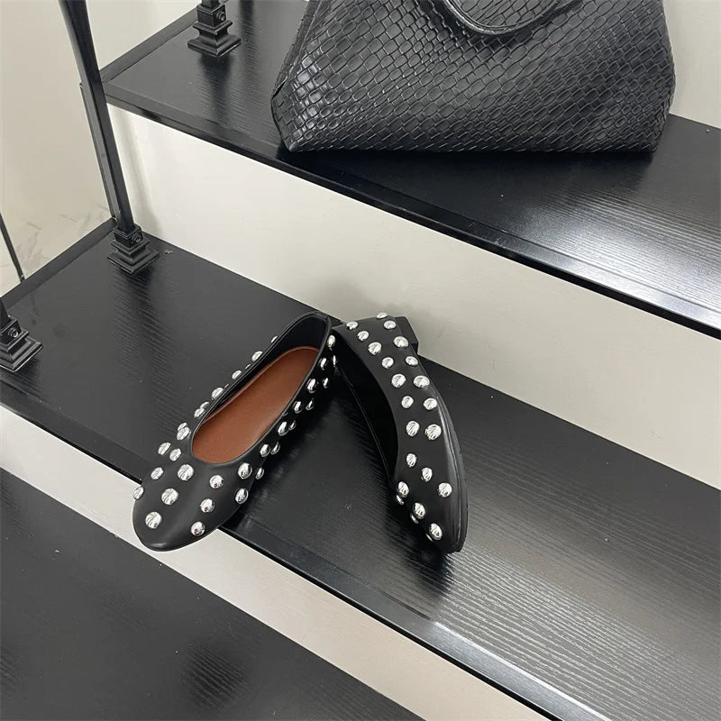 Classic Vintage Brown Shoes with  Metal Rivet Round Toe Loafers