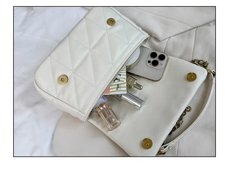 Luxury Handbag with  chic chain