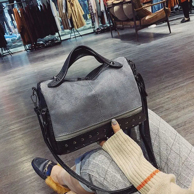 Rivets  Designer Casual Messenger  Leather Bags -Large Capacity