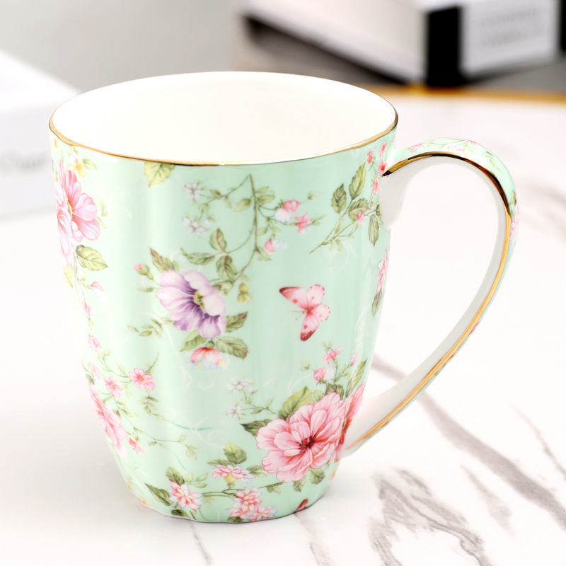 English Ceramic Tea Cup Set with Flower Print